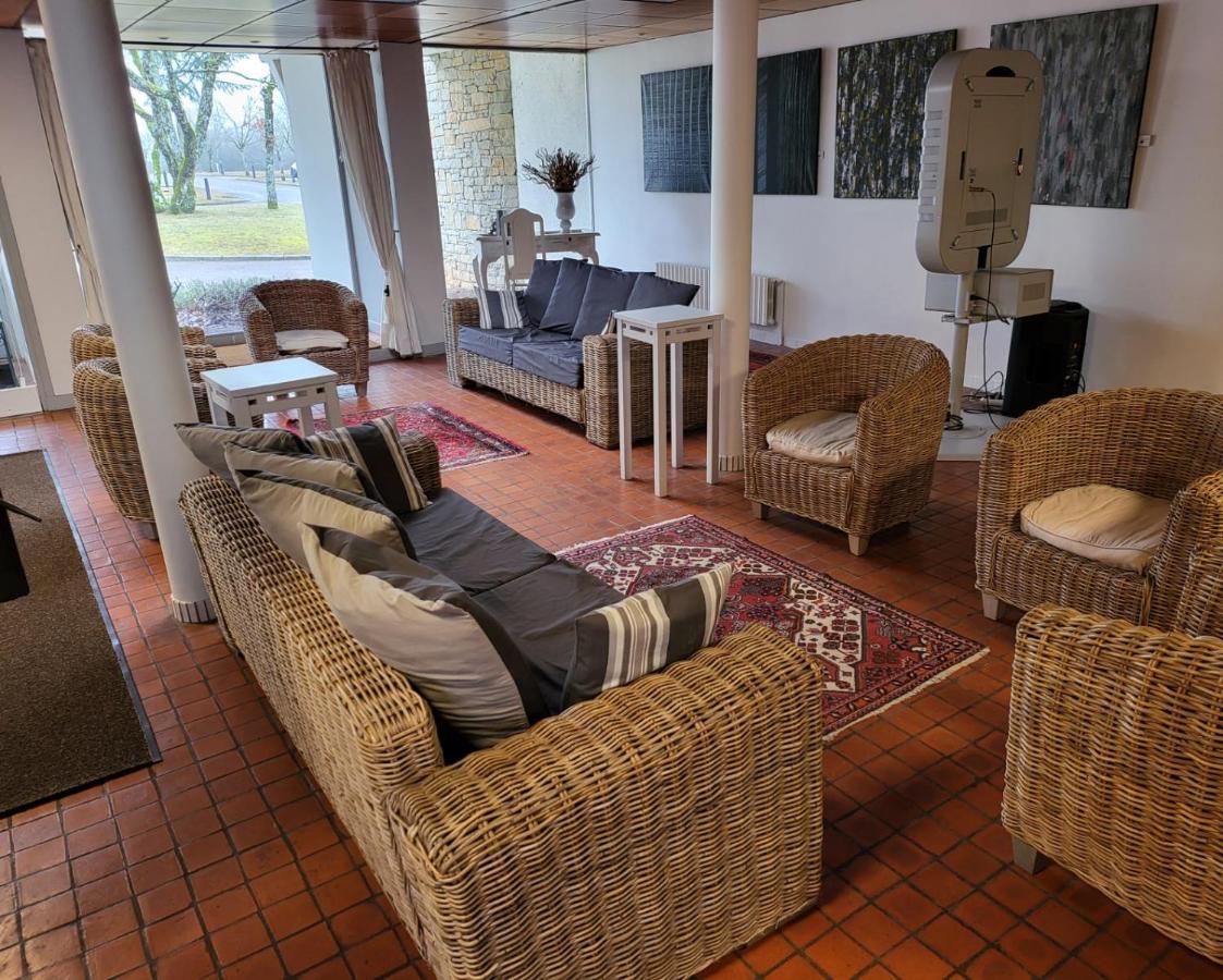 Hotel Causse Comtal Rodez, The Originals Relais Gages-le-Haut Екстер'єр фото