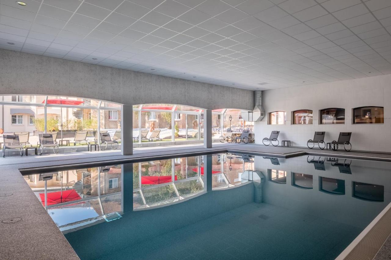 Hotel Causse Comtal Rodez, The Originals Relais Gages-le-Haut Екстер'єр фото